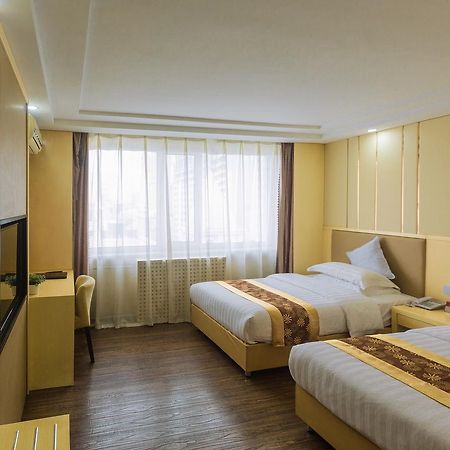 Beiguo Zhichun Business Hotel Manzhouli Exterior photo